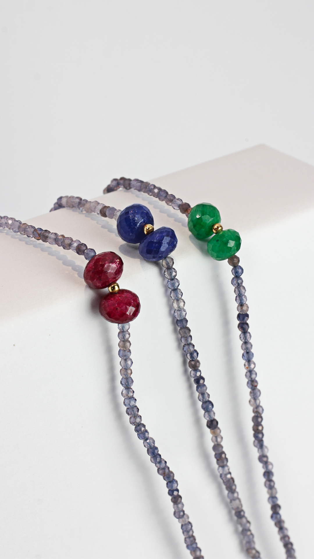 Colar Amar Iolita Safiras