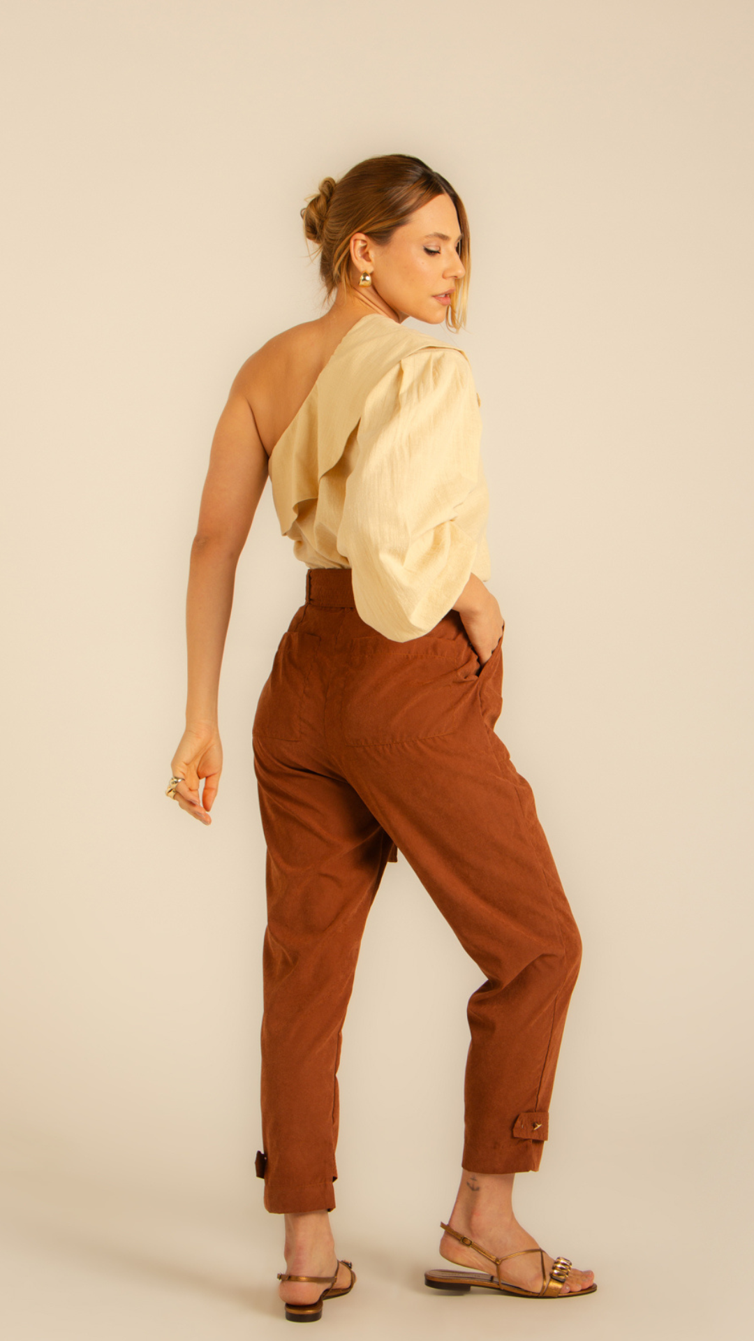 Blusa Jabô Harmonia Manteiga