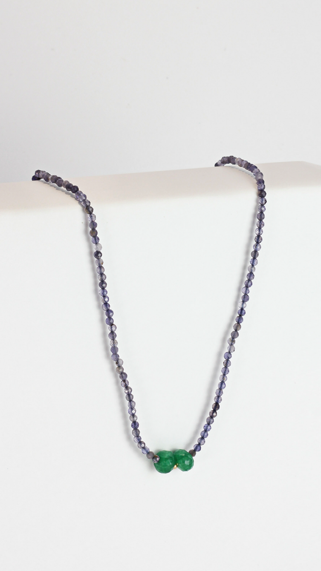 Colar Amara iolita Esmeraldas