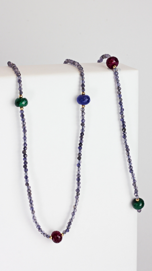 Colar Amar Iolita Safira Esmeralda e Rubi