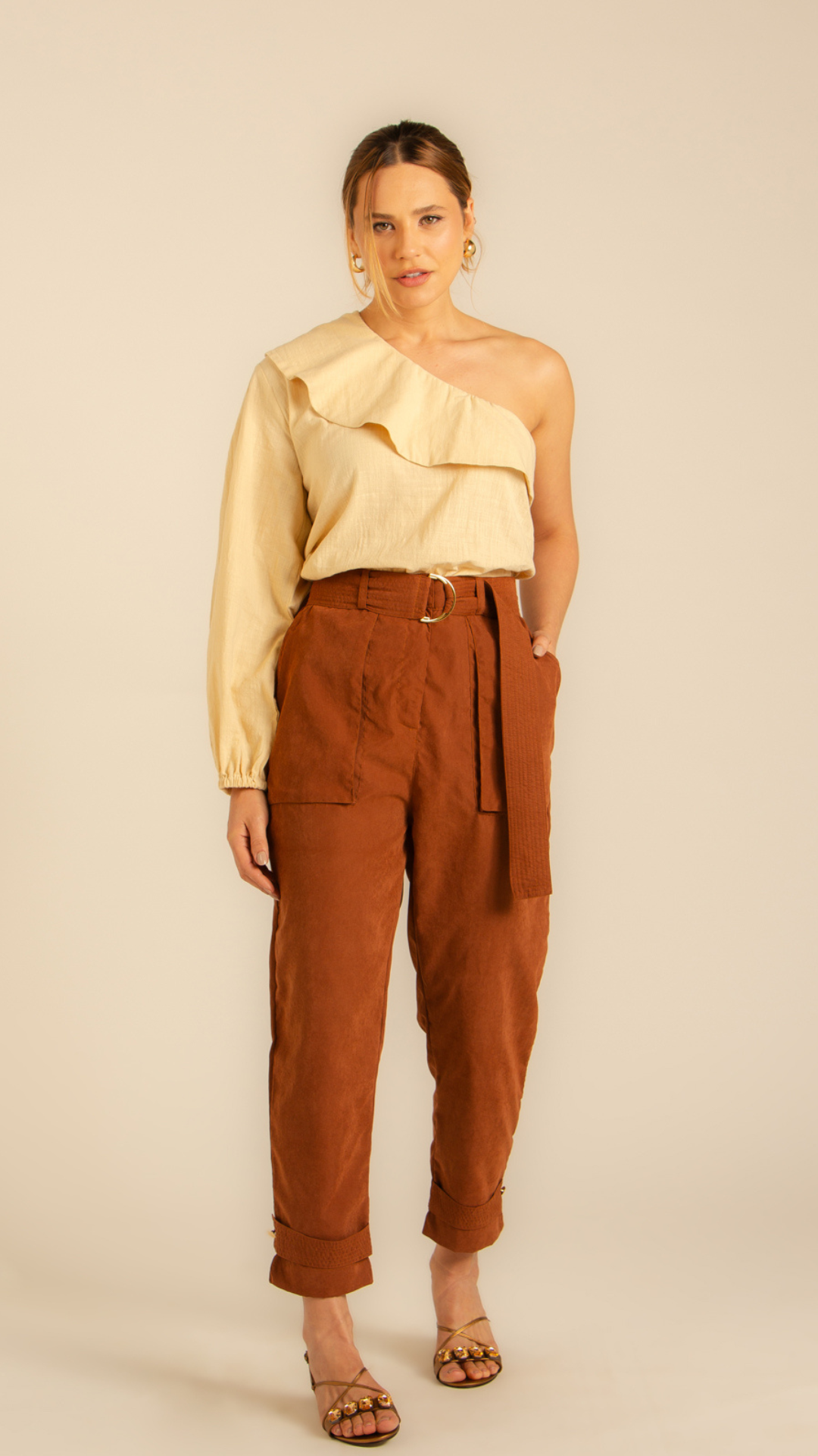 Blusa Jabô Harmonia Manteiga